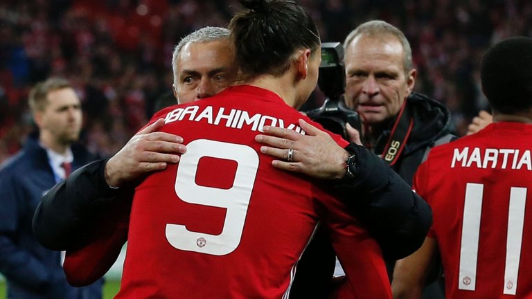 “Maybe United fans can go to the door of his house, and stay there all night” – Mourinho convinced Ibrahimovic will stay