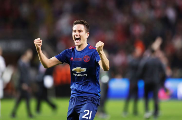 Incoming Barcelona boss Ernesto Valverde makes Ander Herrera his top target