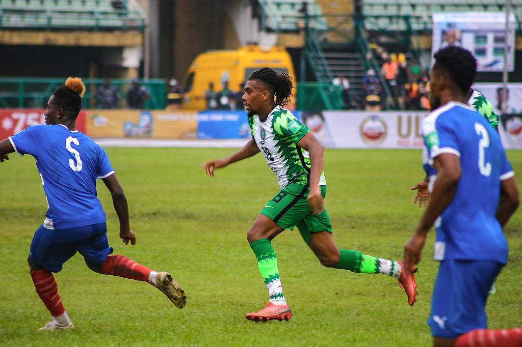 2022 WCQ: Everton Fans Praise Iwobi’s Performance Against Liberia